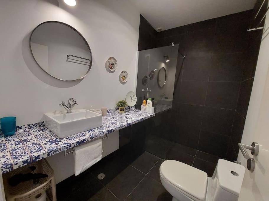 Apartment With Private Garden - Central Location Lisboa Exteriör bild