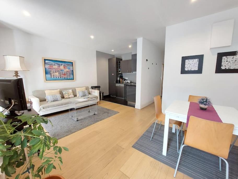 Apartment With Private Garden - Central Location Lisboa Exteriör bild